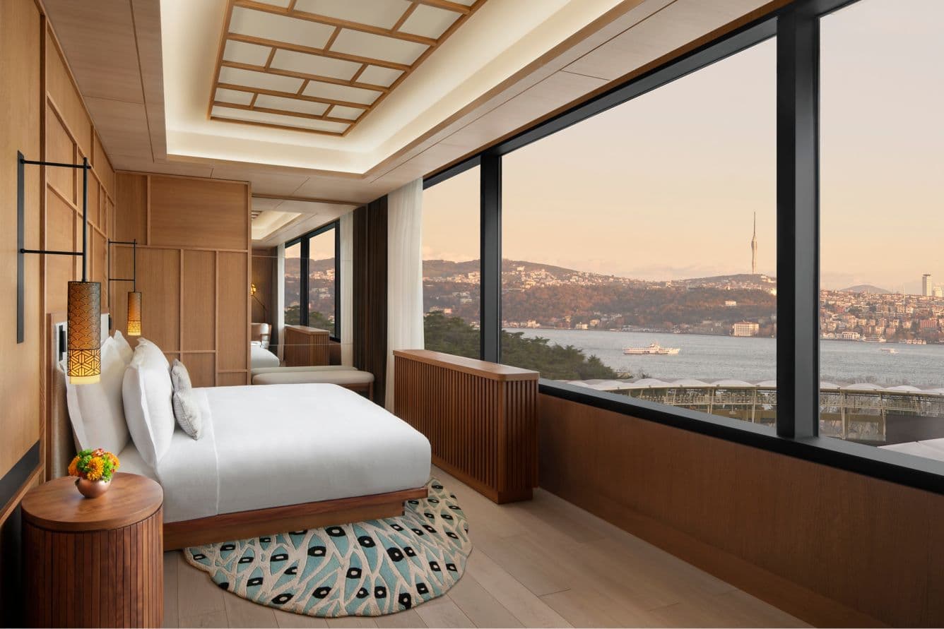 The Ritz-Carlton Istanbul - Image 4